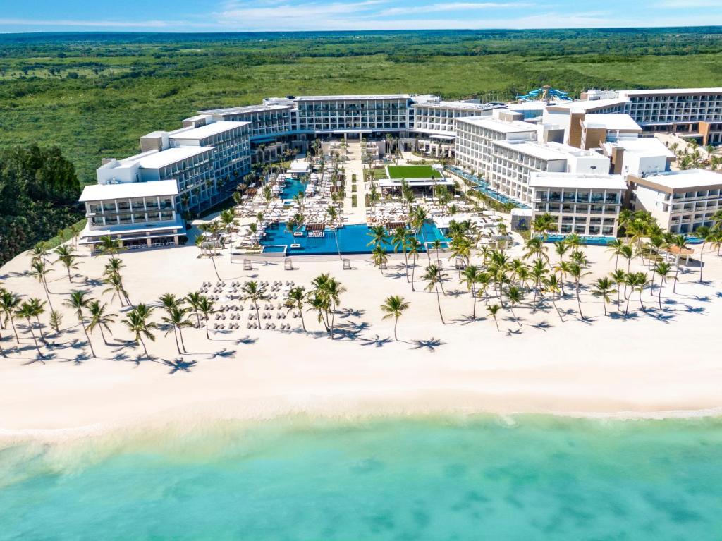 Hyatt Zilara Cap Cana adults-only all-inclusive resort with expansive pools, white sand beach, and modern luxury in Cap Cana, Dominican Republic.